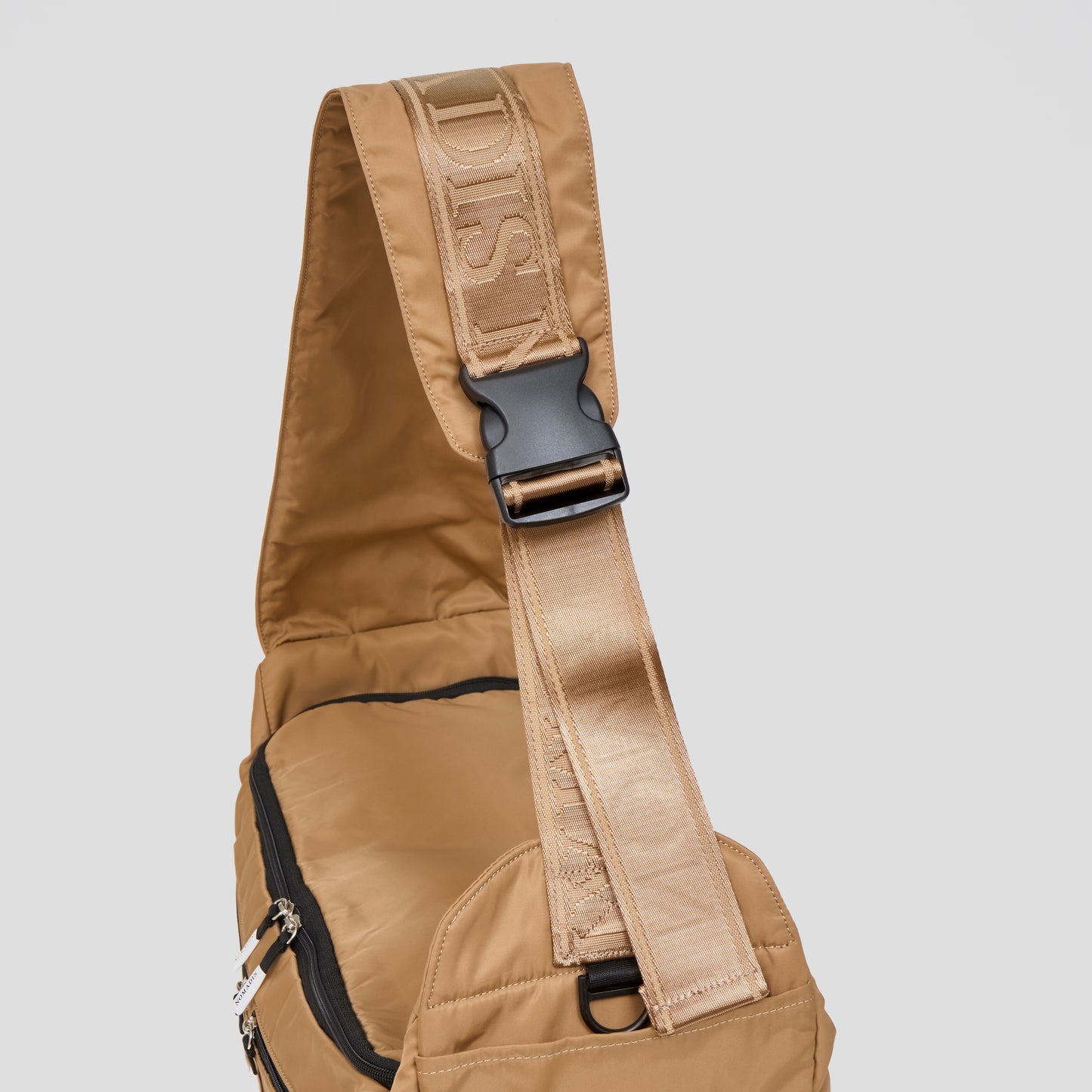 NYLN CARRY SLEEVE SLDR